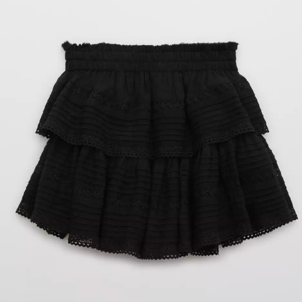 ISO black aerie rock n ruffle skirt size small